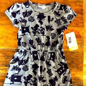 Disney Alice in Wonderland size 6 Mae dress